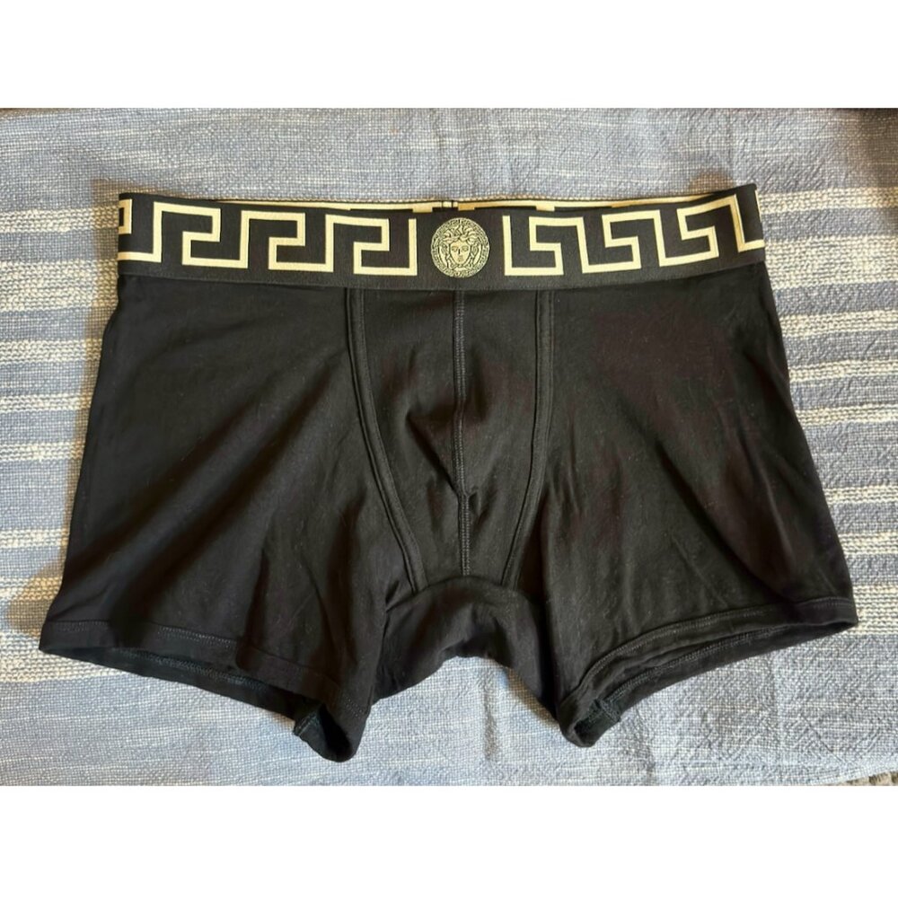 Versace.  Men’s low rise cotton-blend boxer briefs.  Black.  Size: 5 (Medium)